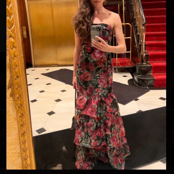 Lulu’s Floral Organza Maxi Dress - Picture 2 of 6